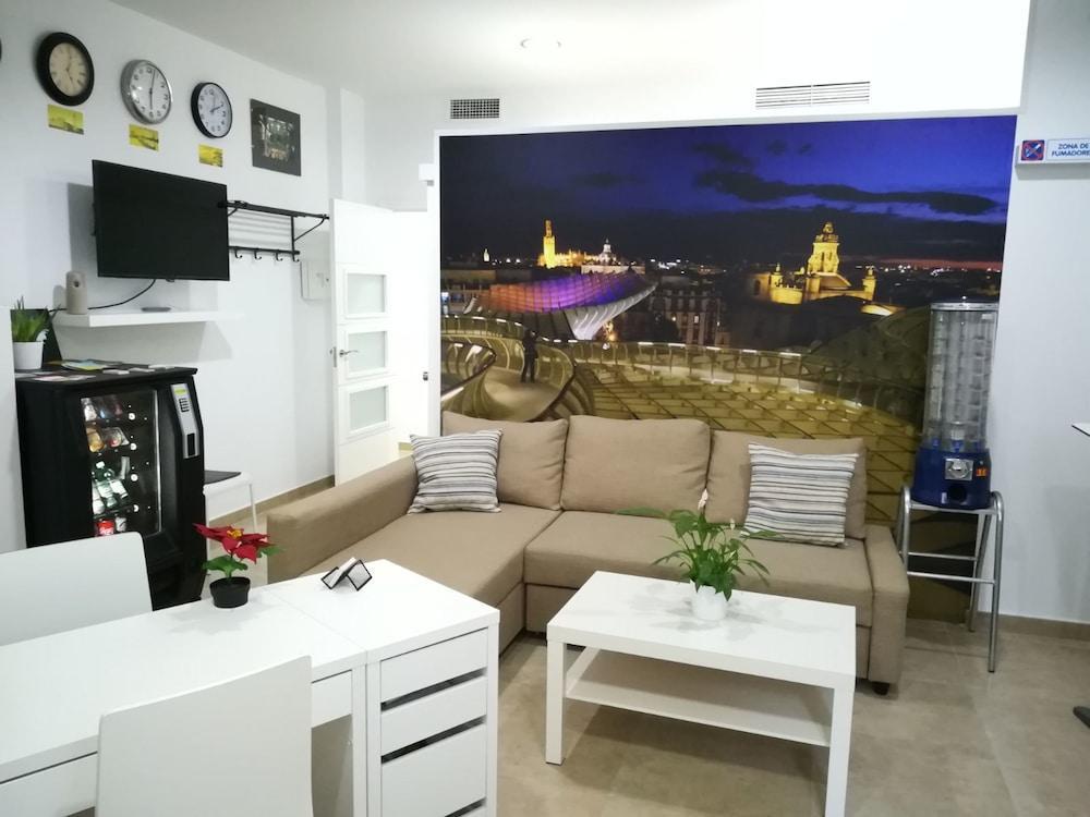 Hotel Sunnylivings Sevilla Exteriér fotografie